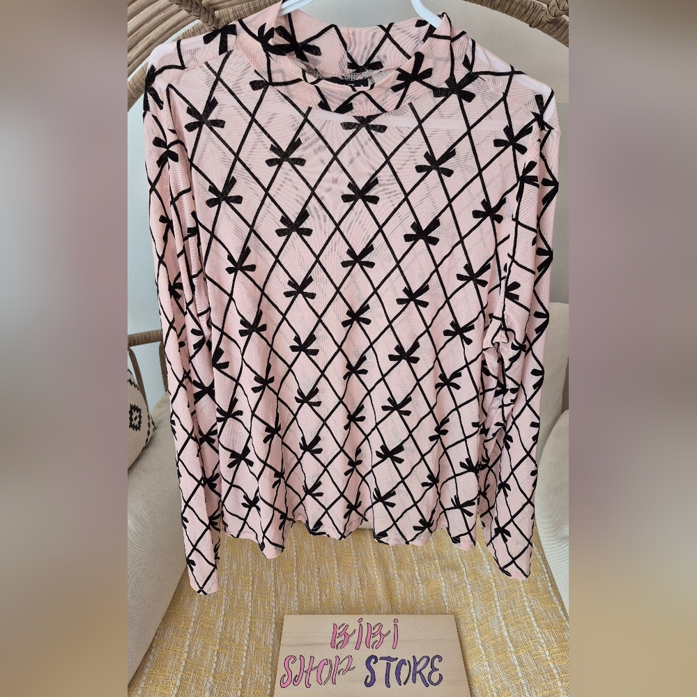 Pink and Black Geometric Long Sleeve Top